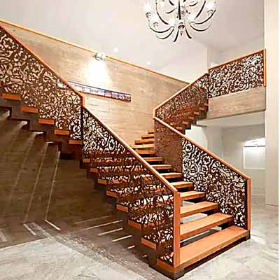 Guarda-corpo de escada em metal